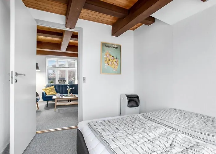 Lovely In With Wifi Apartamento